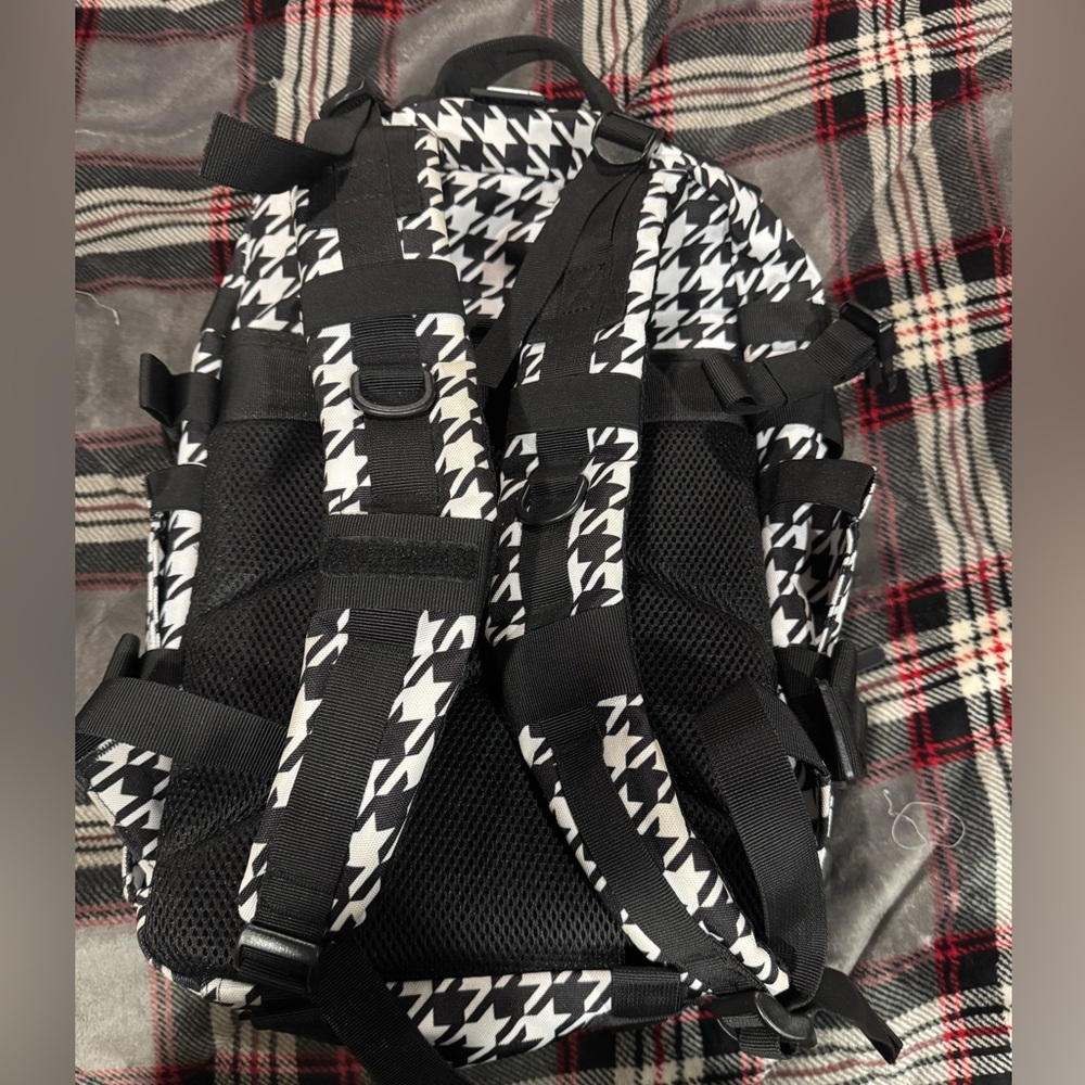 35l Wolfpak Backpack - image 7